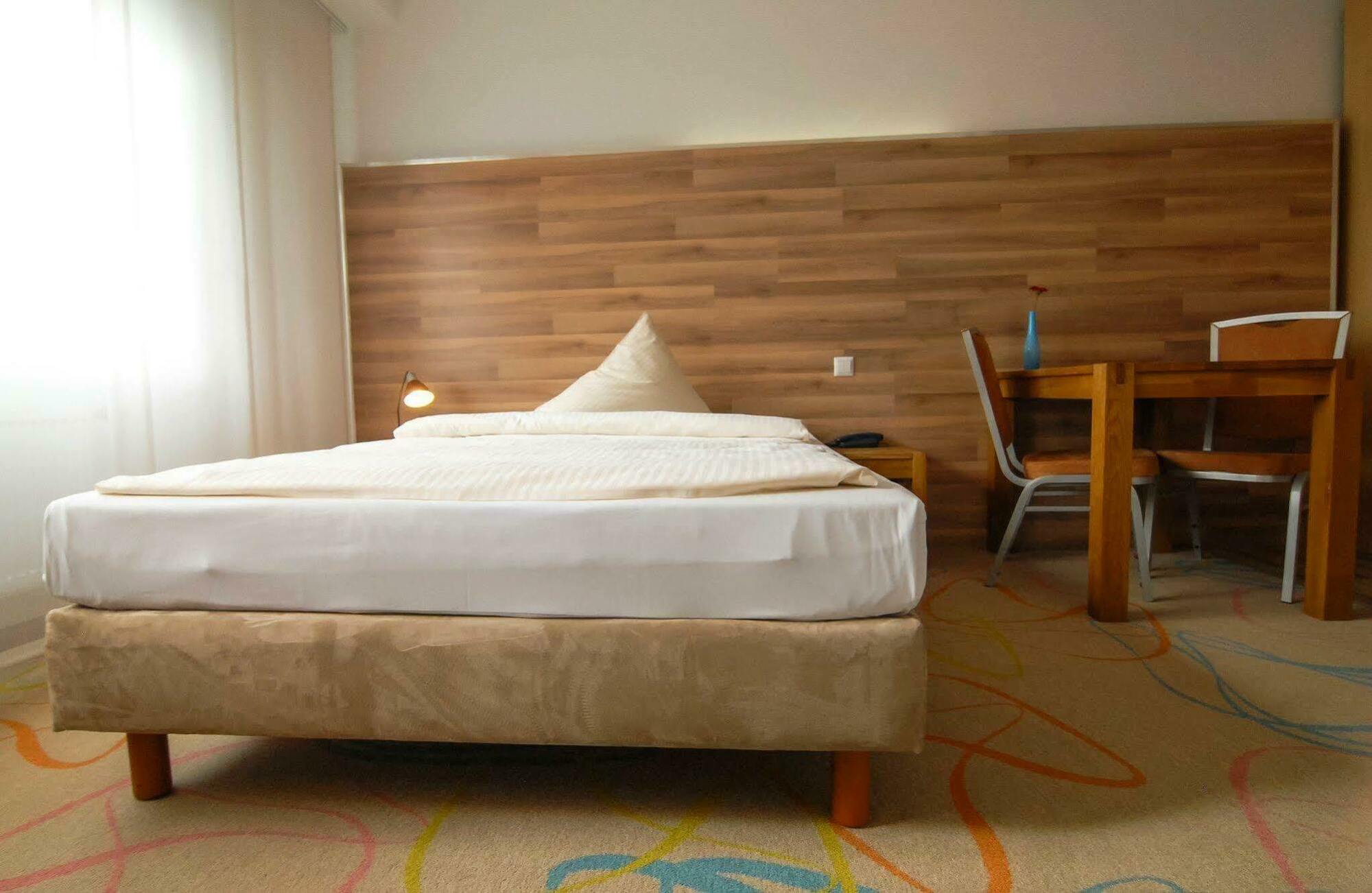 Petul Apart Hotel City Garden Essen Eksteriør billede